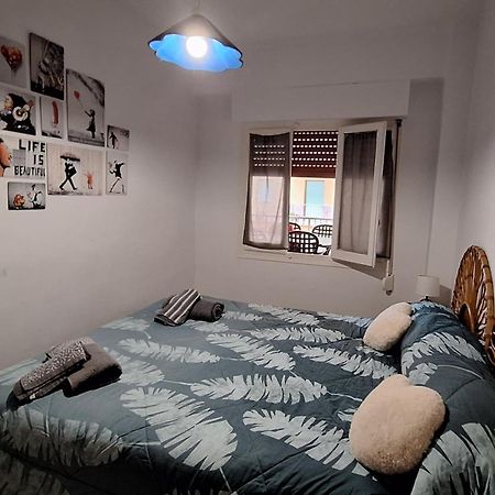 Apartamento Entero Primera Linea De Playa, Pet Friendly Tavernes de Valldigna Exterior foto